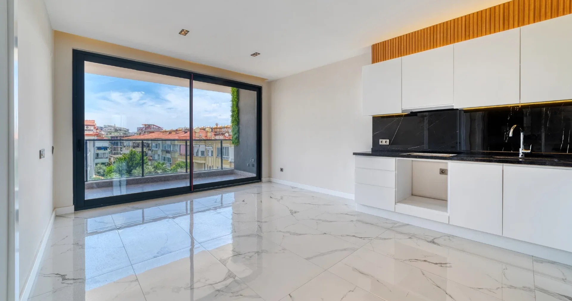 8b7cb525-0729-435c-9e45-ade8bb6fe8e1